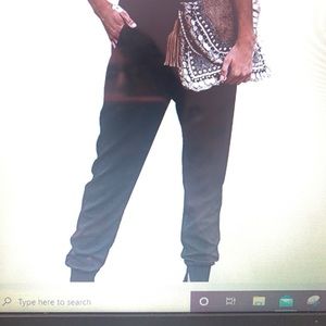 GOSOPIN Women Elastic jogger. New.